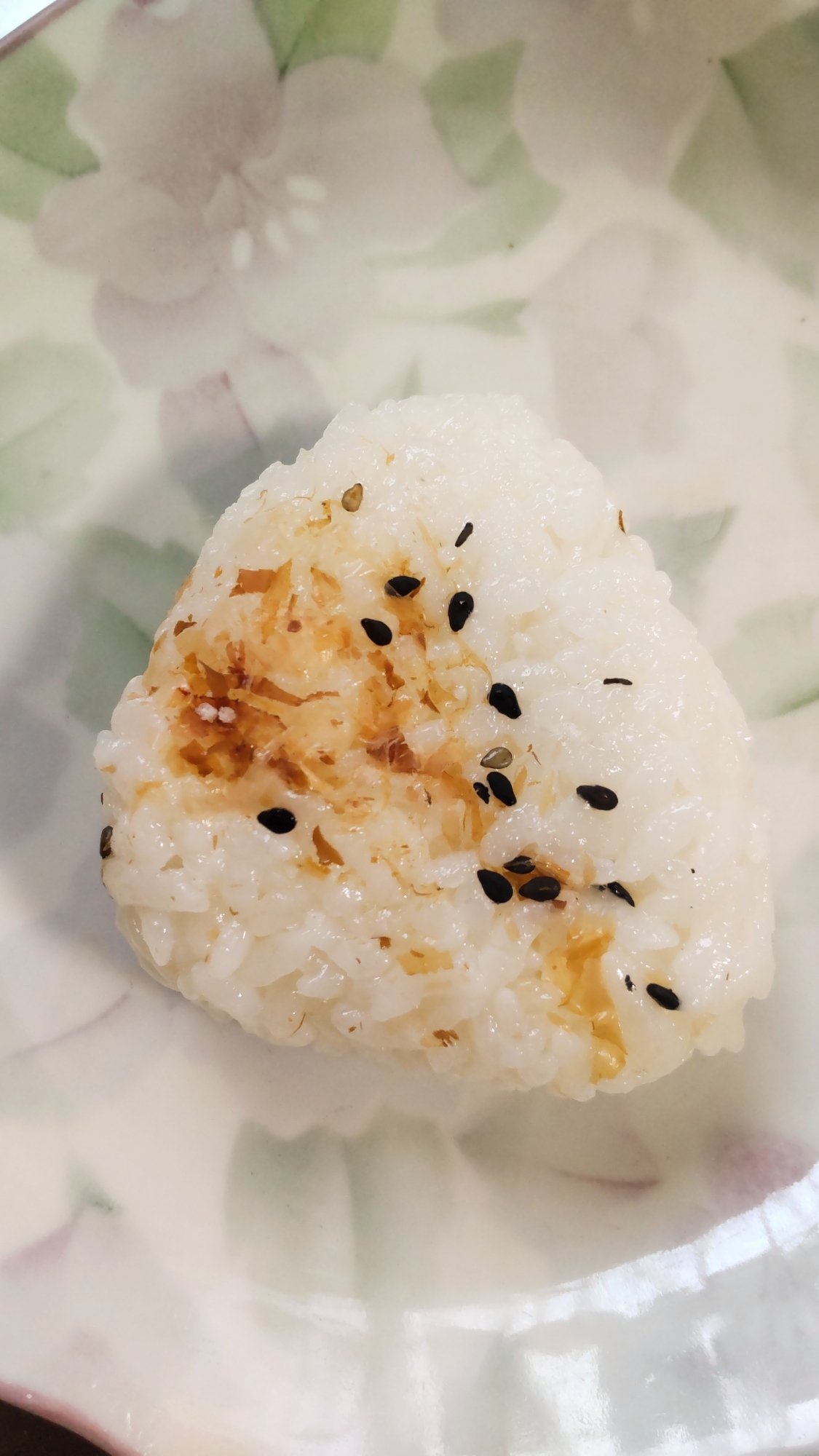 梅紫蘇入りおにぎり