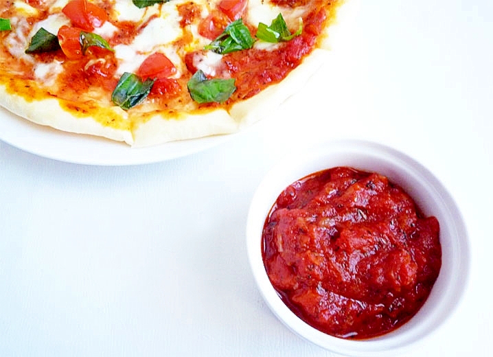 トマト缶で簡単&本格的　ピザソース