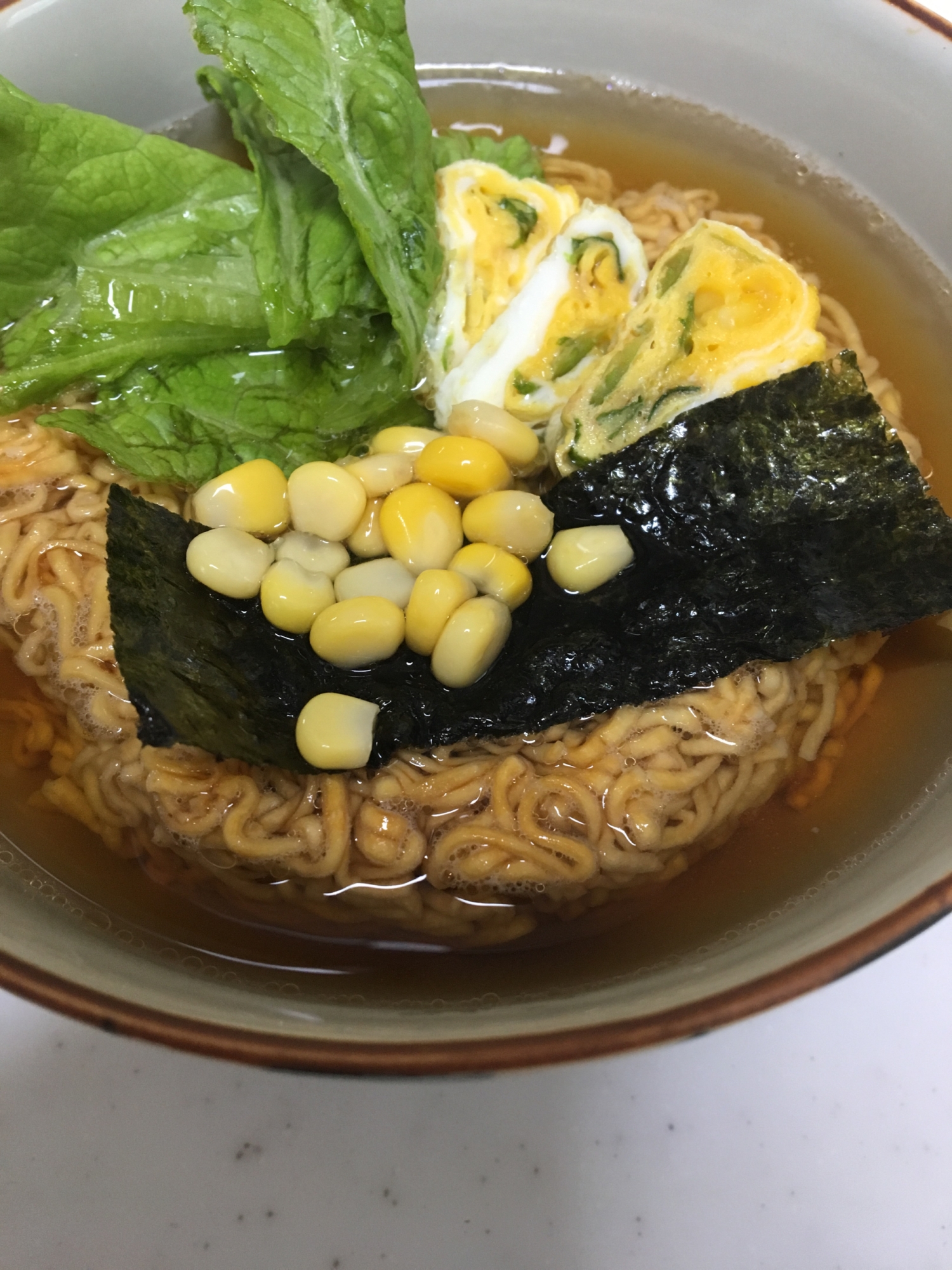 チキンラーメンで☆コーンと卵焼きラーメン☆