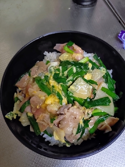 【15分で簡単！】あんかけ豚にら玉丼