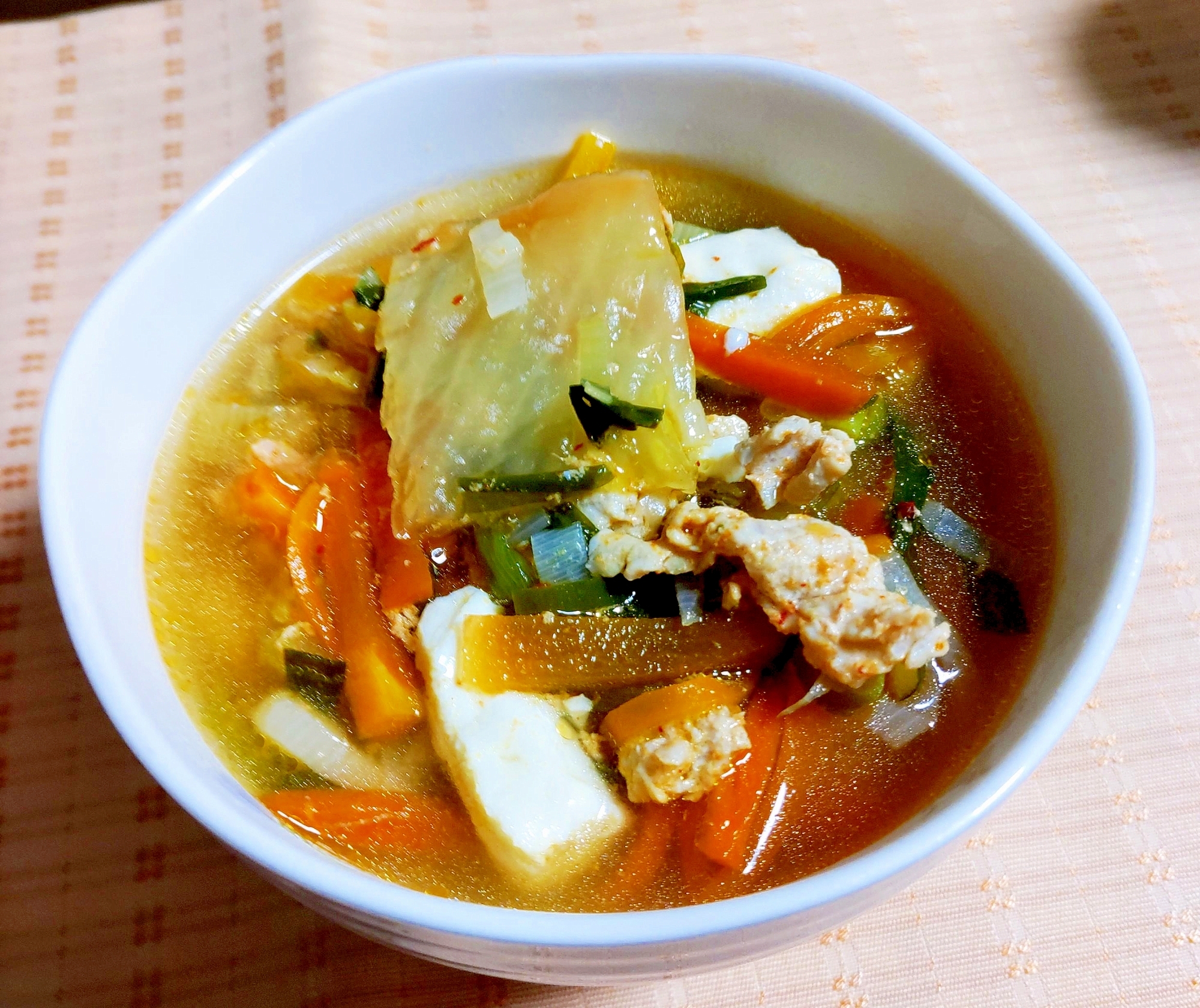 豚肉と豆腐のキムチシャンタンスープ