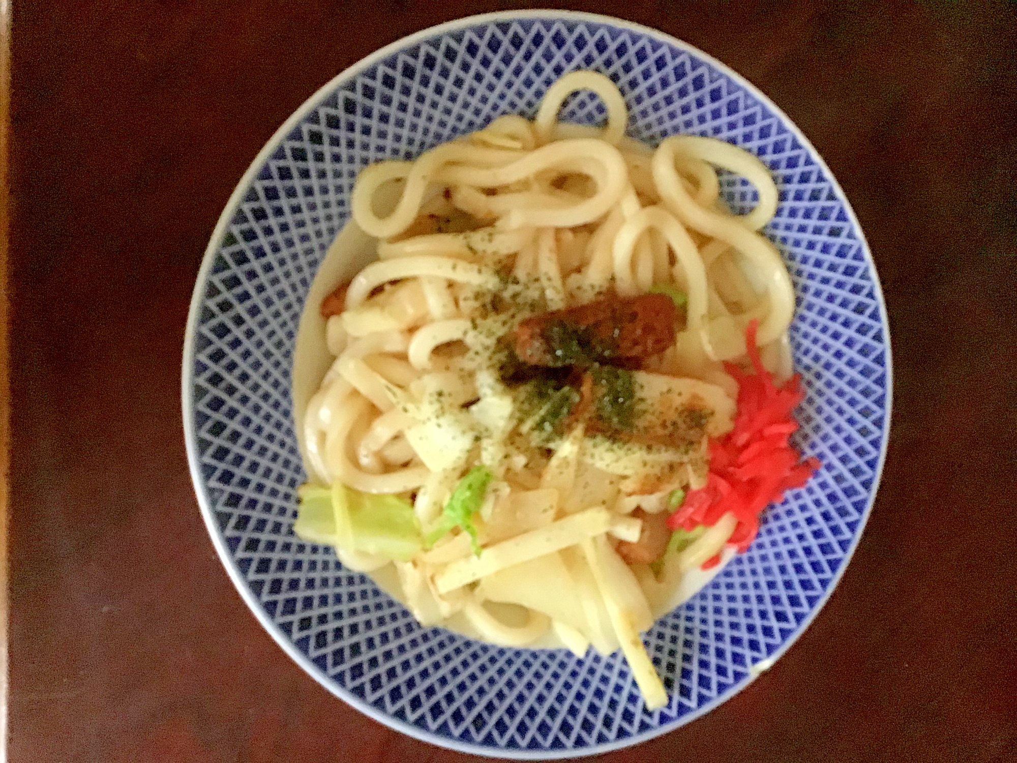 薩摩揚げとキャベツと玉葱の白だし焼きうどん。