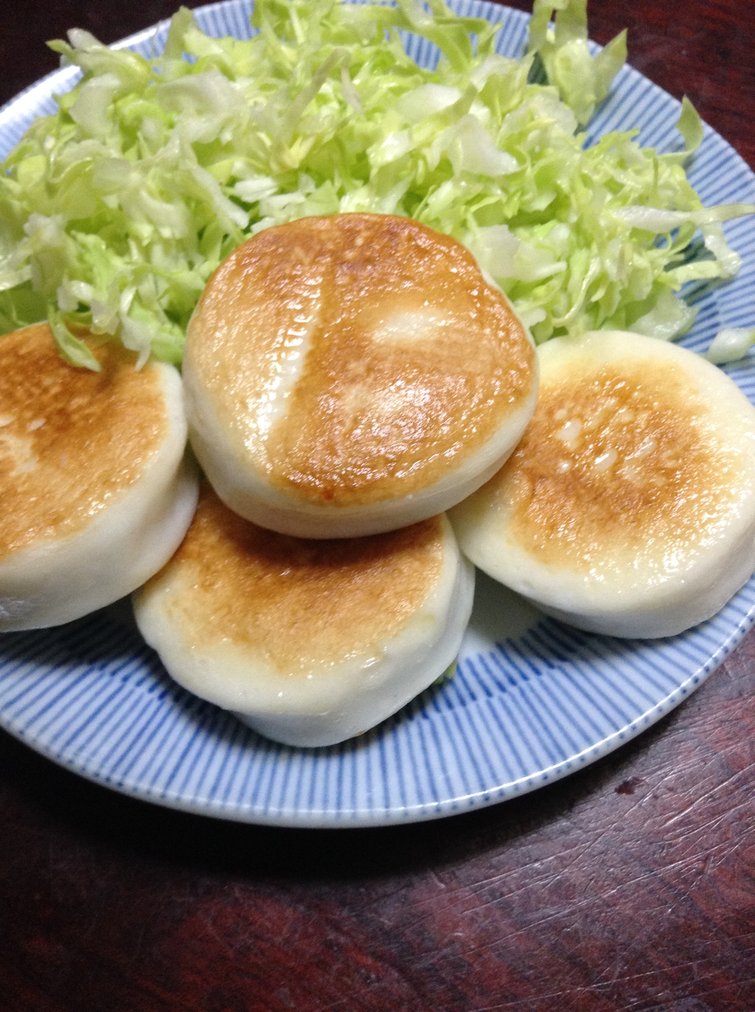 ハンペンのニンニクマーガリン焼き