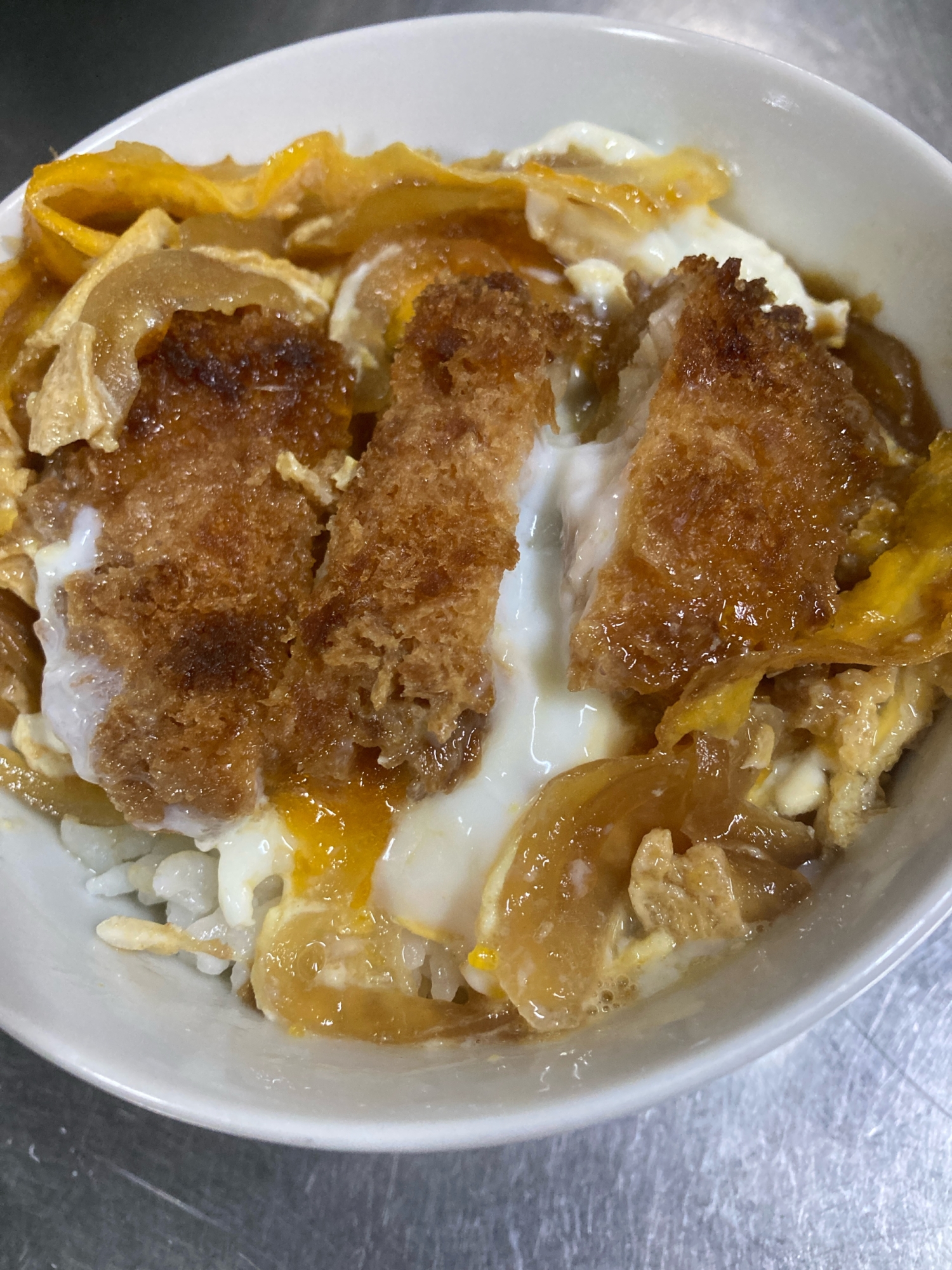 余ったとんかつでカツ丼