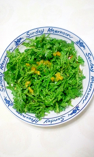 簡単だけど美味しい春菊のサラダ