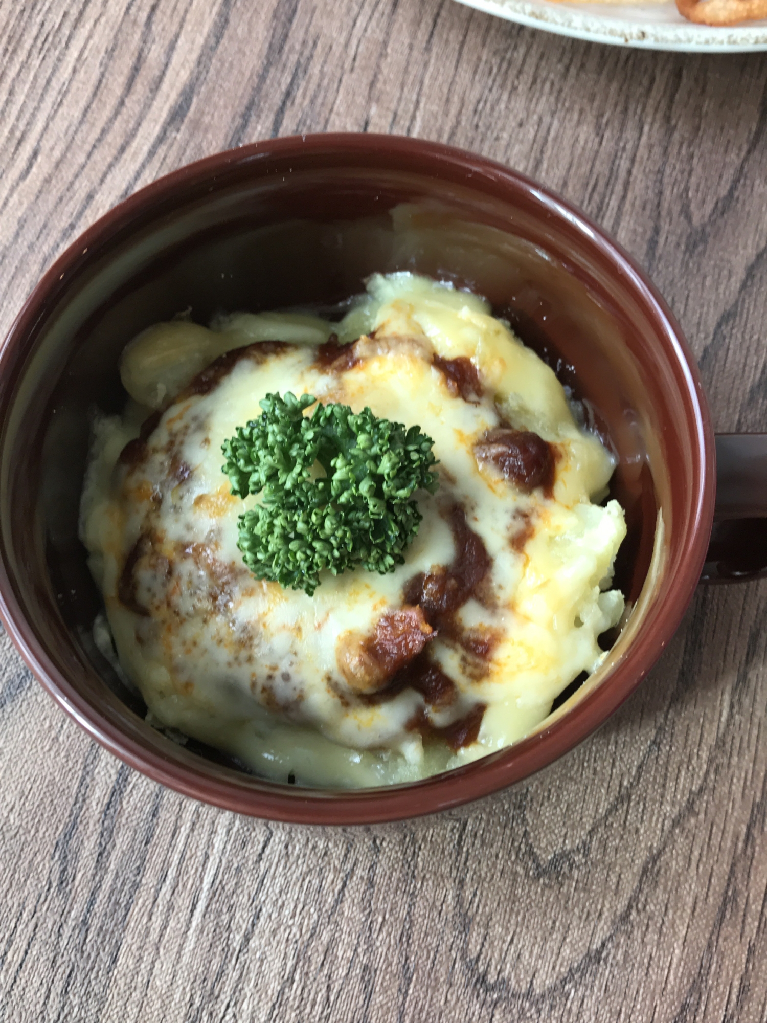 余ったハヤシライスソースで！ポテトグラタン