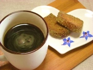 緑茶とコーヒーの意外な美味しさにハマりました。濃い目の緑茶が合うのが分かります！ご馳走さまでした♪