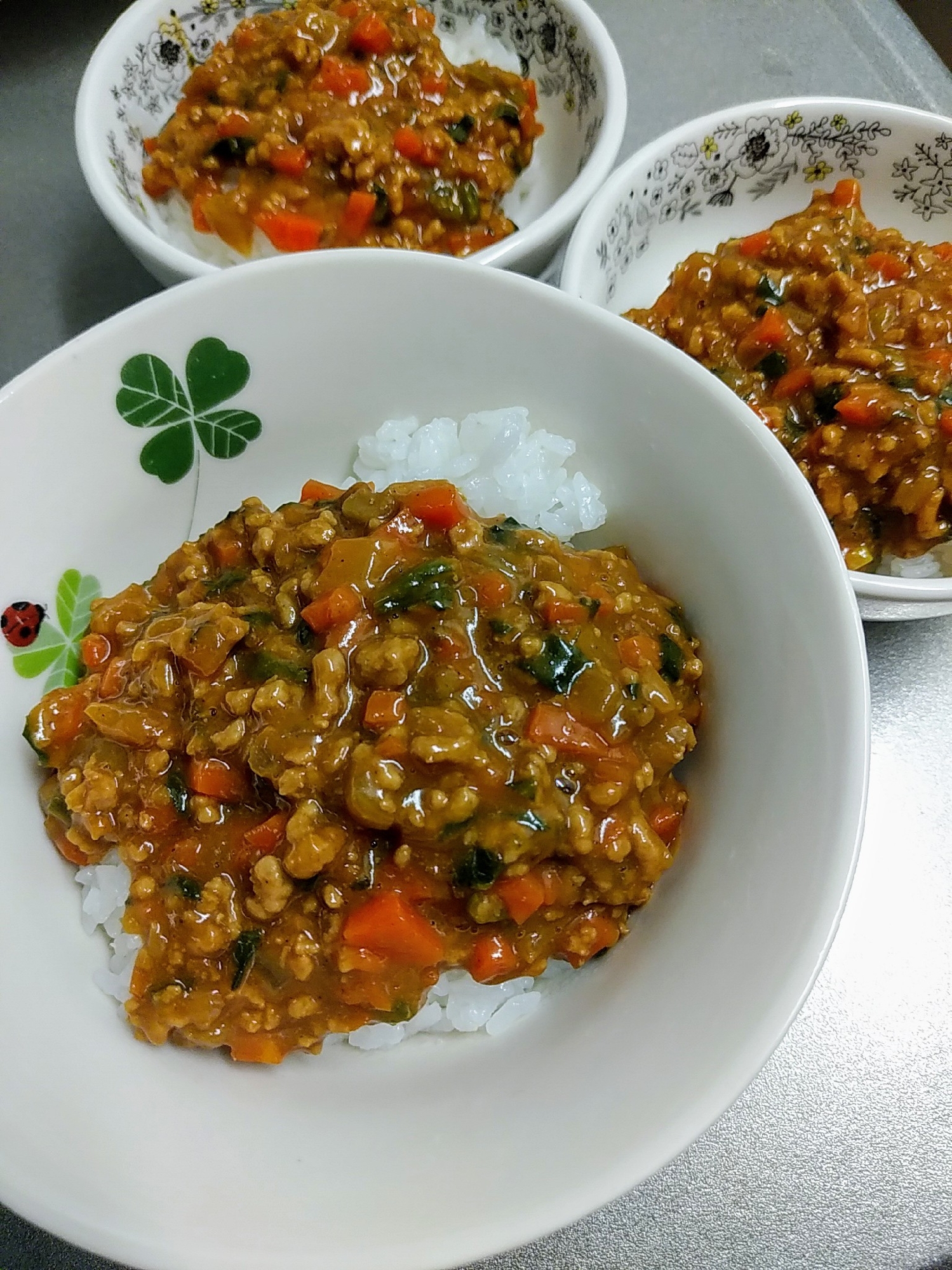 カレールーで簡単！野菜たっぷりドライカレー風