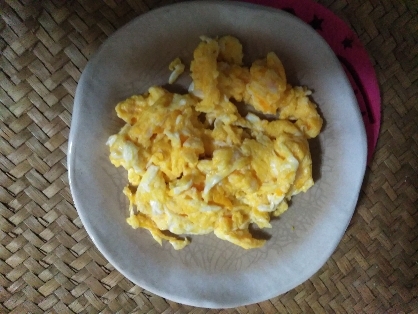 白出汁とマヨネーズの炒り卵