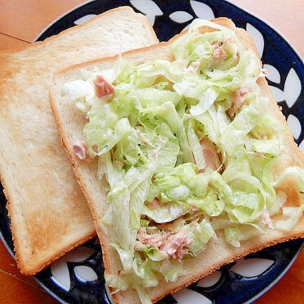 5分!?+ツナ❤コールスローの具でホットサンド♪