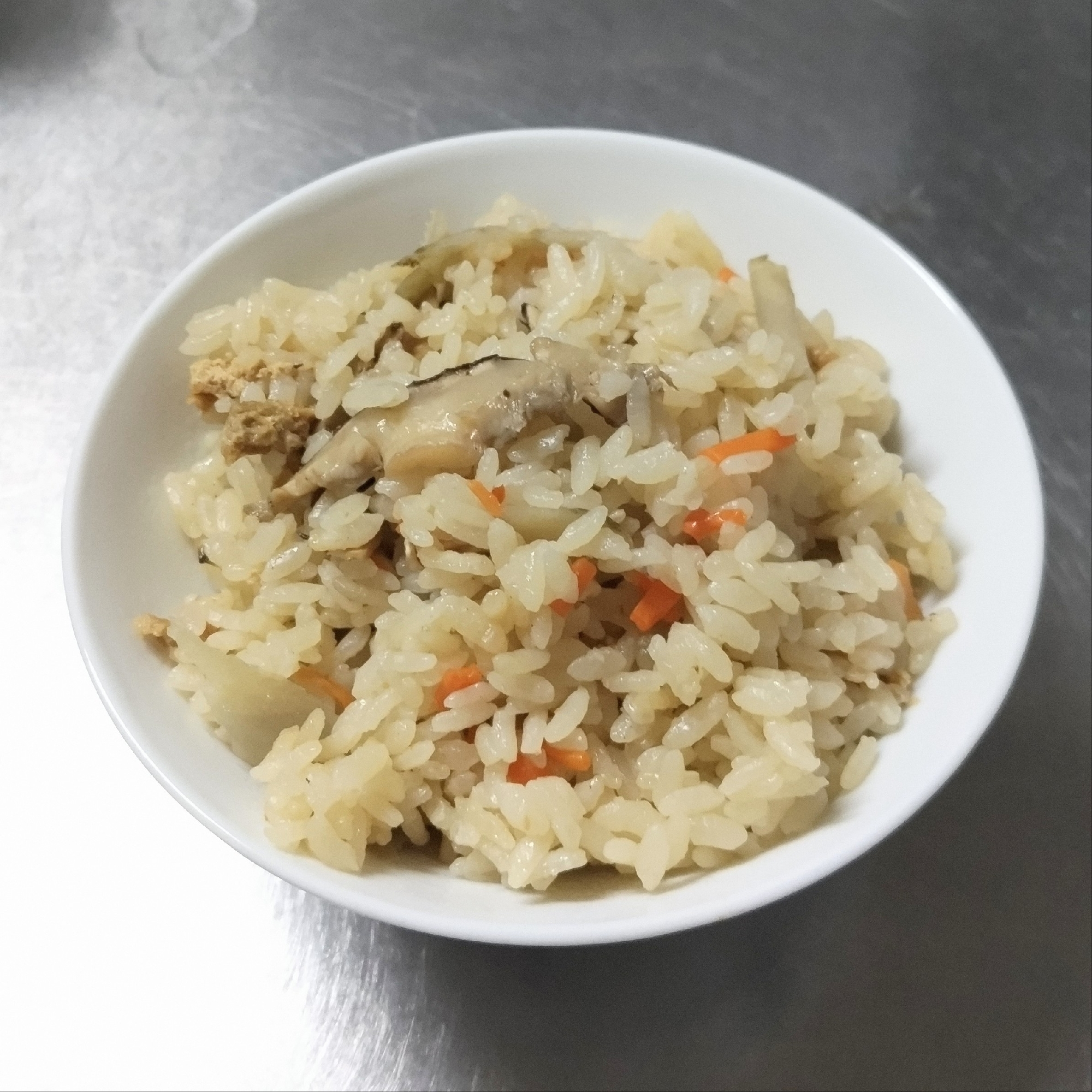 秋の味覚♪松茸ご飯