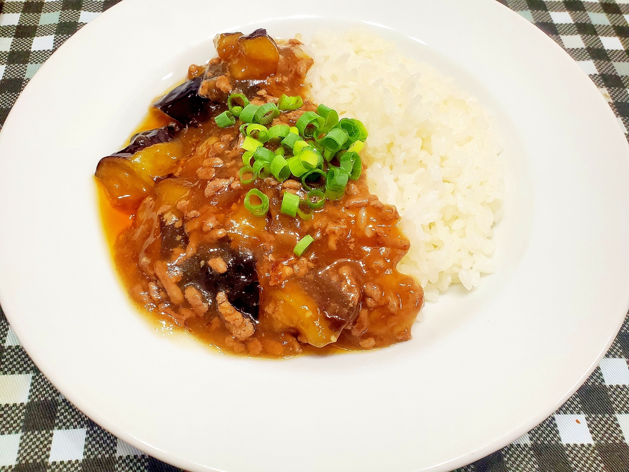 基本の中華シリーズ!麻婆茄子丼