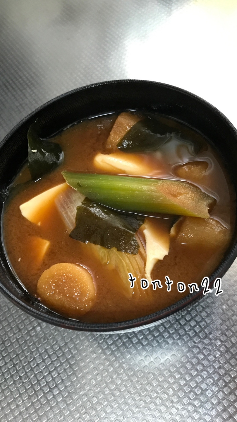 豆腐と麩とわかめの味噌汁☆