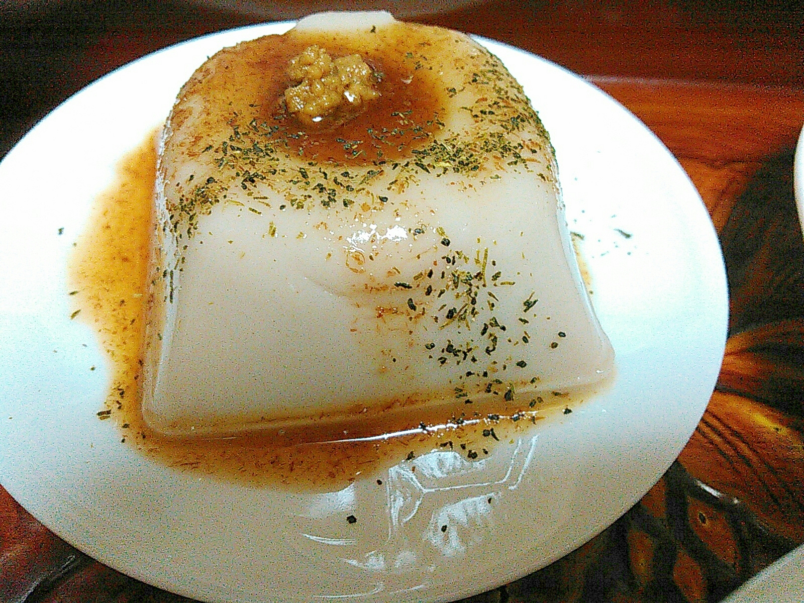 芥子醤油と緑茶の胡麻豆腐