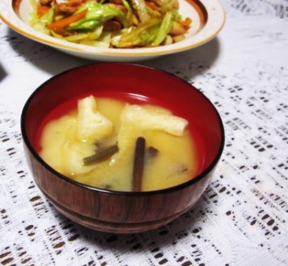 筍と蕨☆たけのことわらびの味噌汁
