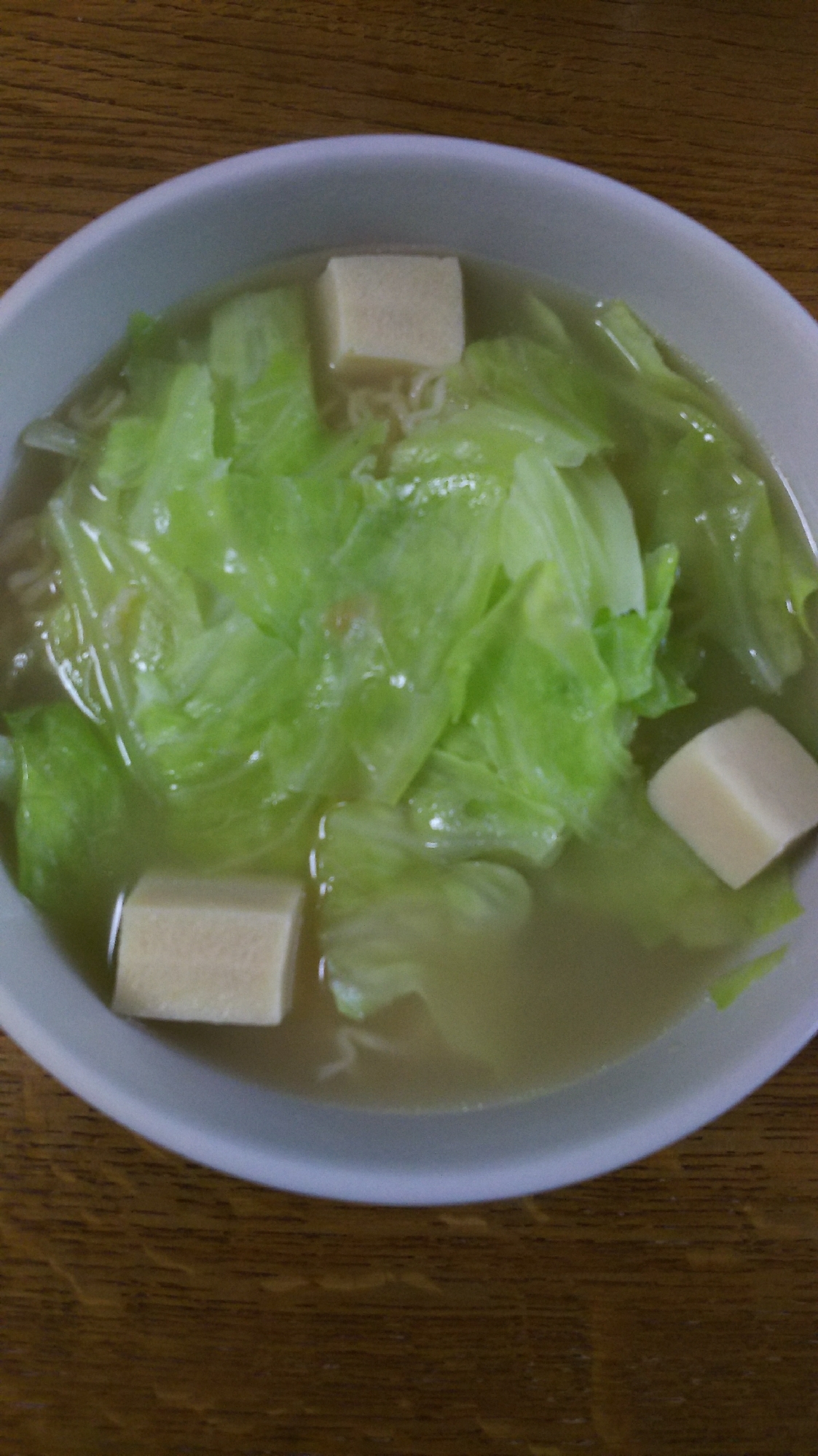 キャベツと高野豆腐の塩ラーメン