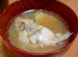 ウマズラハギの肝のお味噌汁 レシピ 作り方 By 筋肉女子 楽天レシピ ウマズラハギの肝のお味噌汁 レシピ 作り方 By 筋肉女子 楽天レシピ