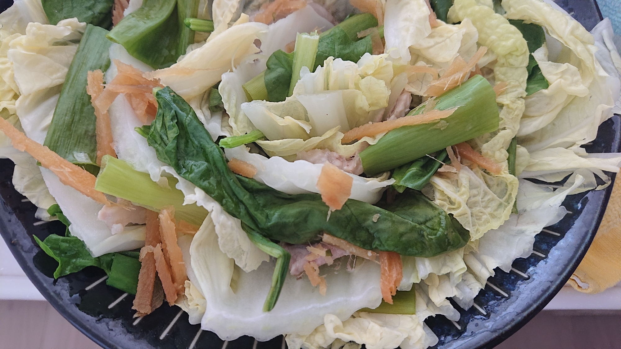 生姜でポカポカ蒸しハム野菜