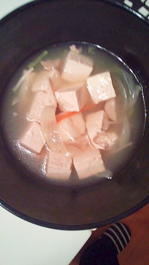 豆腐たまねぎ魚汁スープ