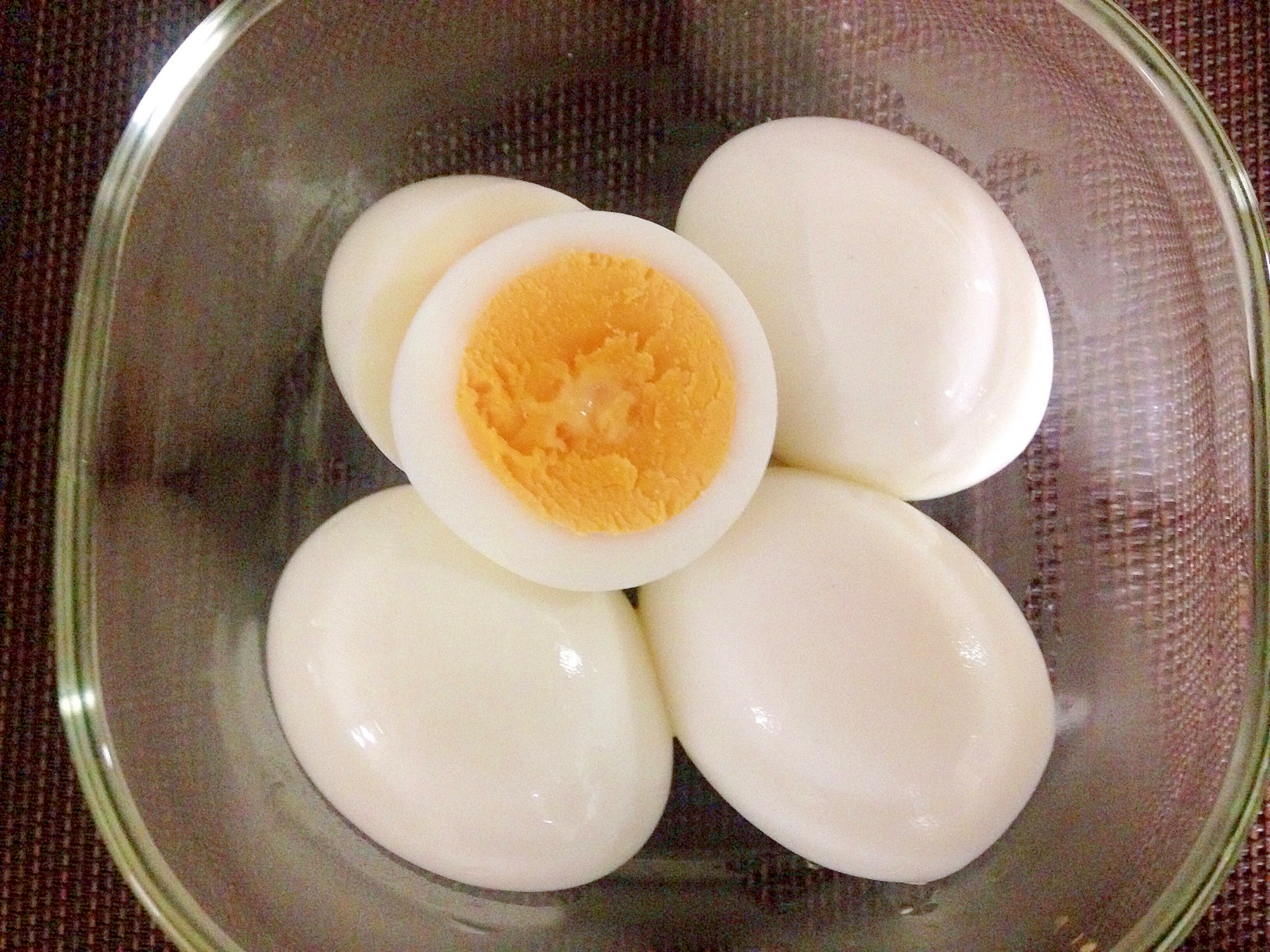 基本の☆ゆで卵の作り方☆茹でるだけ