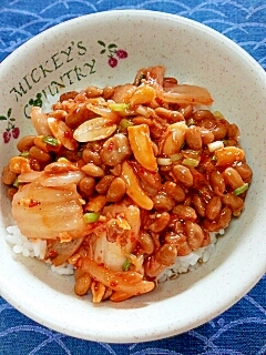 納豆の食べ方-キムチ＆柿の種♪