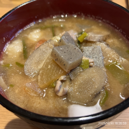 定番和食♡電気圧力鍋で時短♡野菜たっぷりもつ煮込み