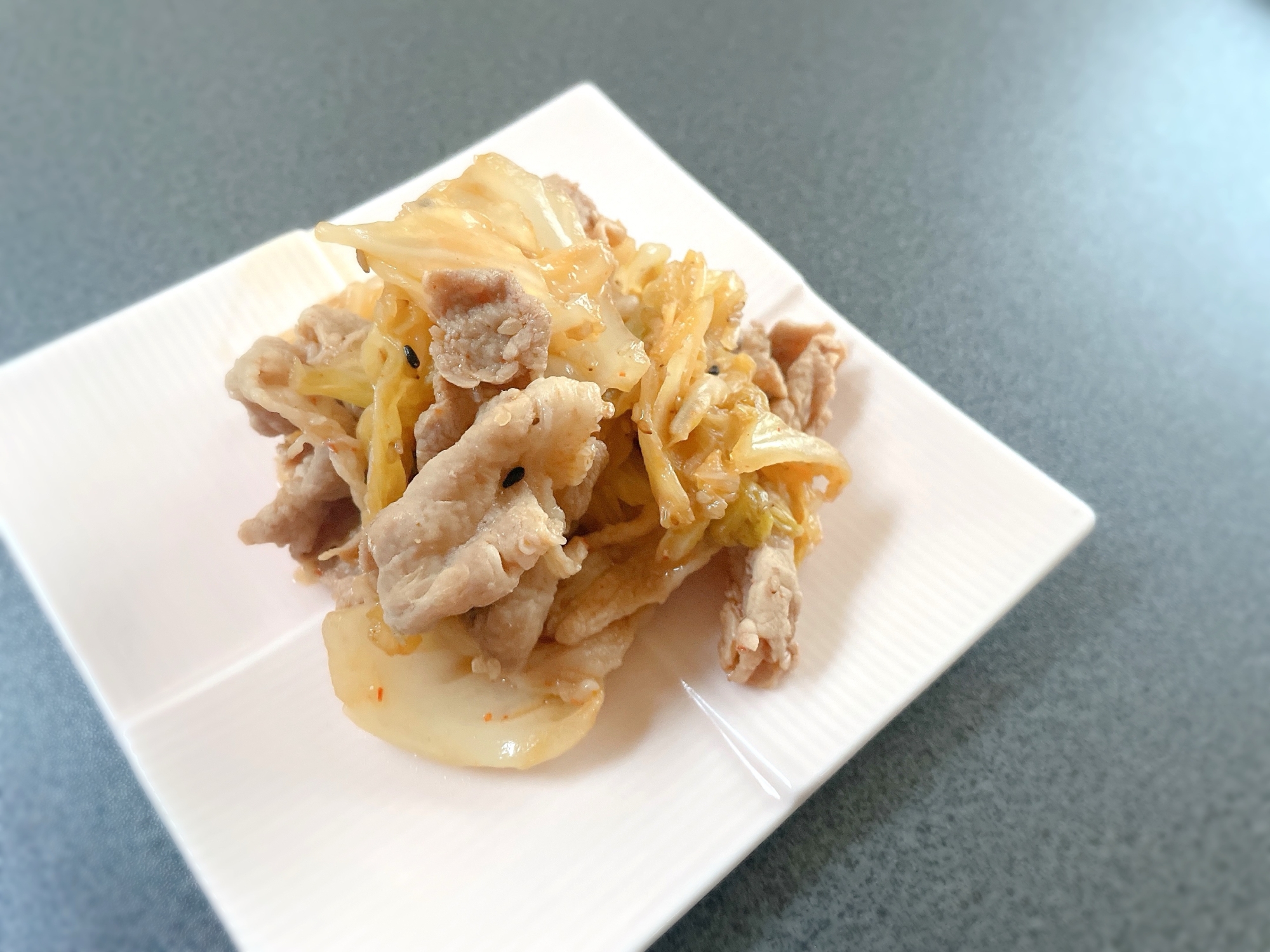 まろやかな甘さ　豚肉のコチュジャン炒め