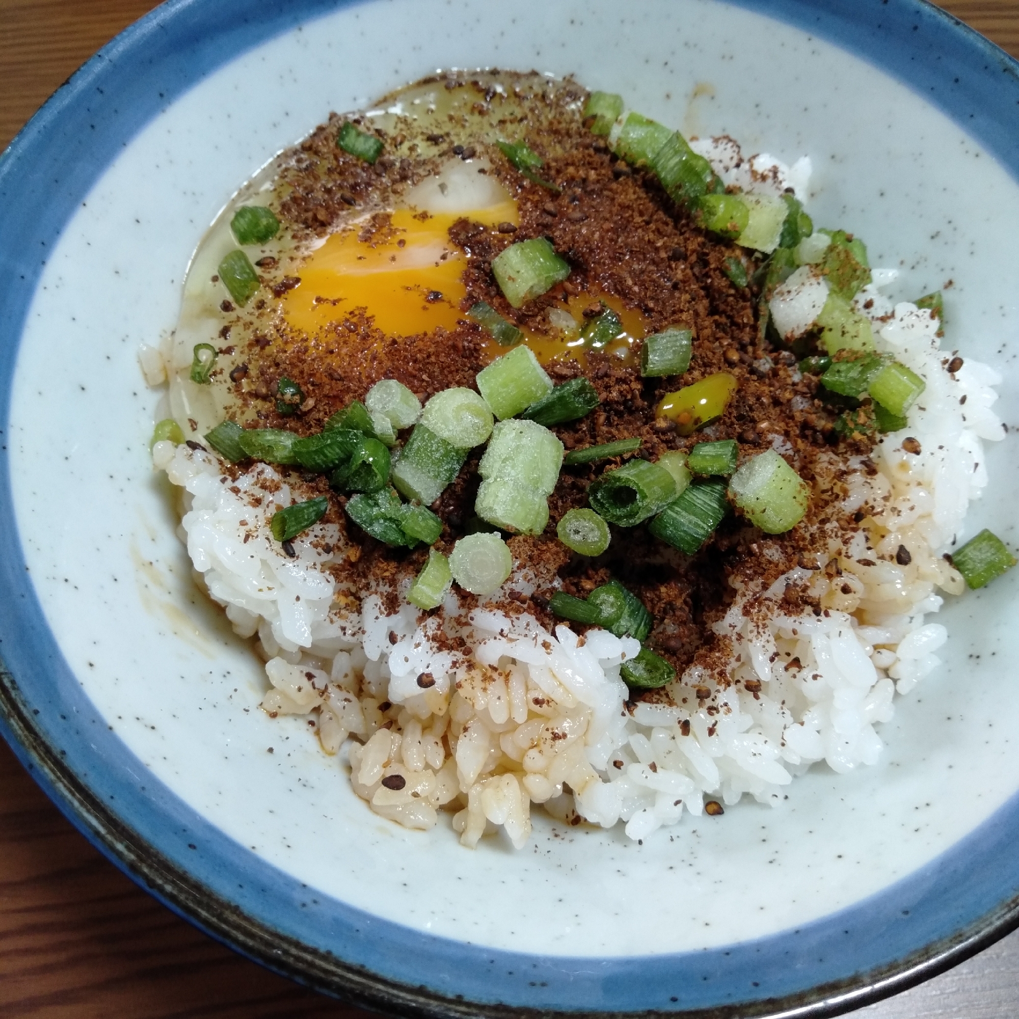 ごま油香る卵かけご飯