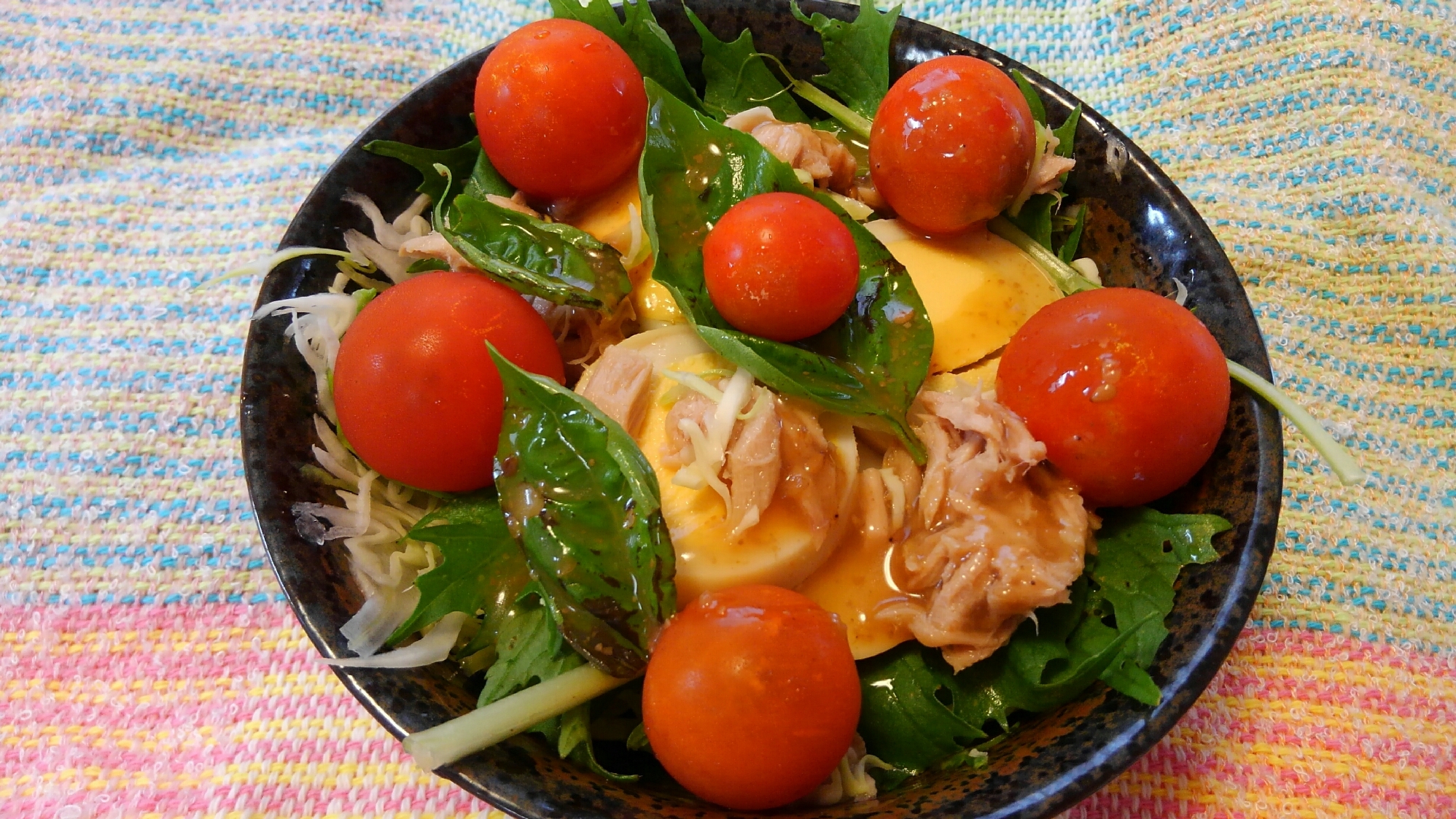 プチトマトとバジルと水菜のサラダ(^o^)