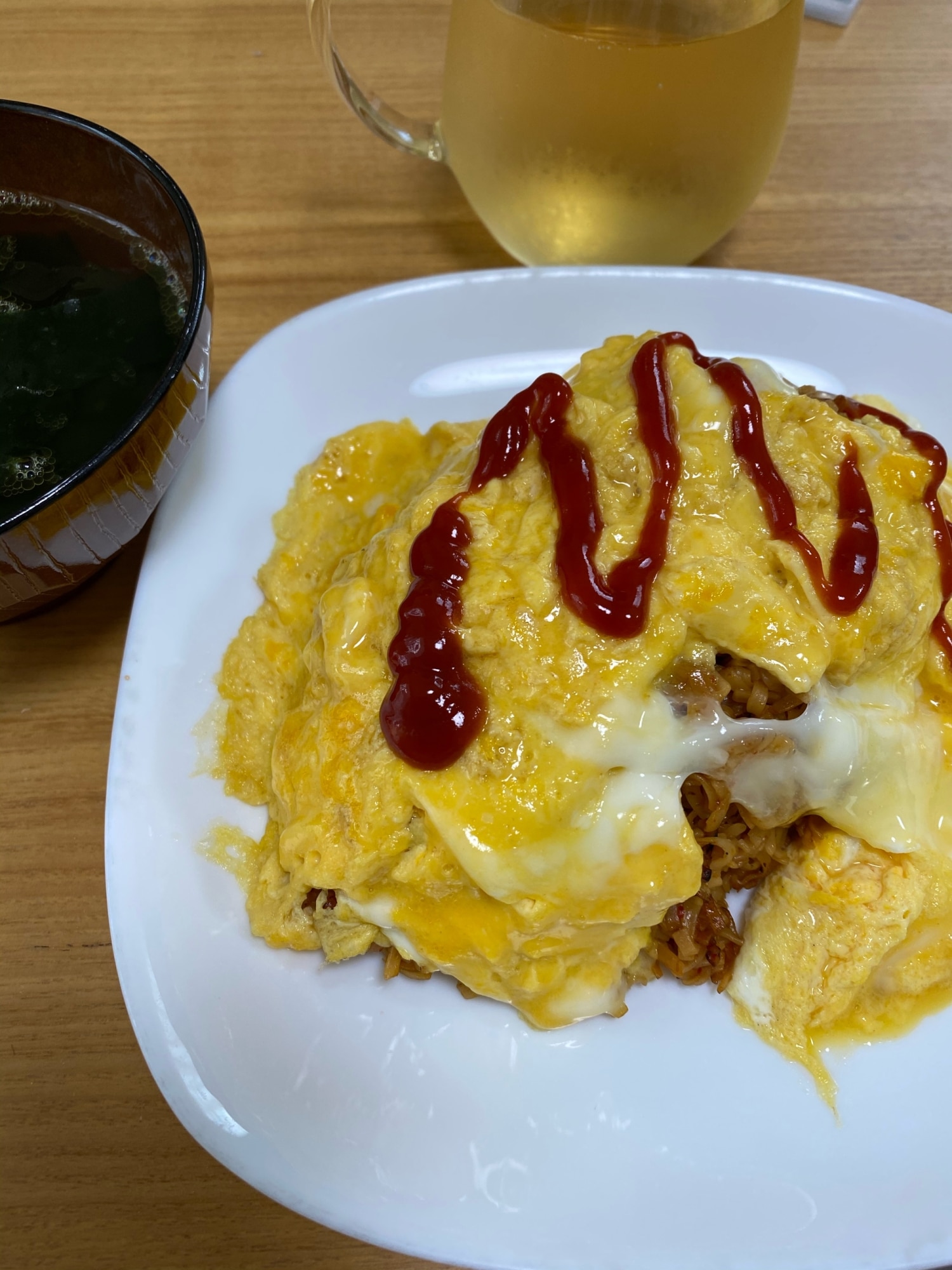 キムチキンラーメンオムライス レシピ・作り方 by すももち - 楽天レシピ