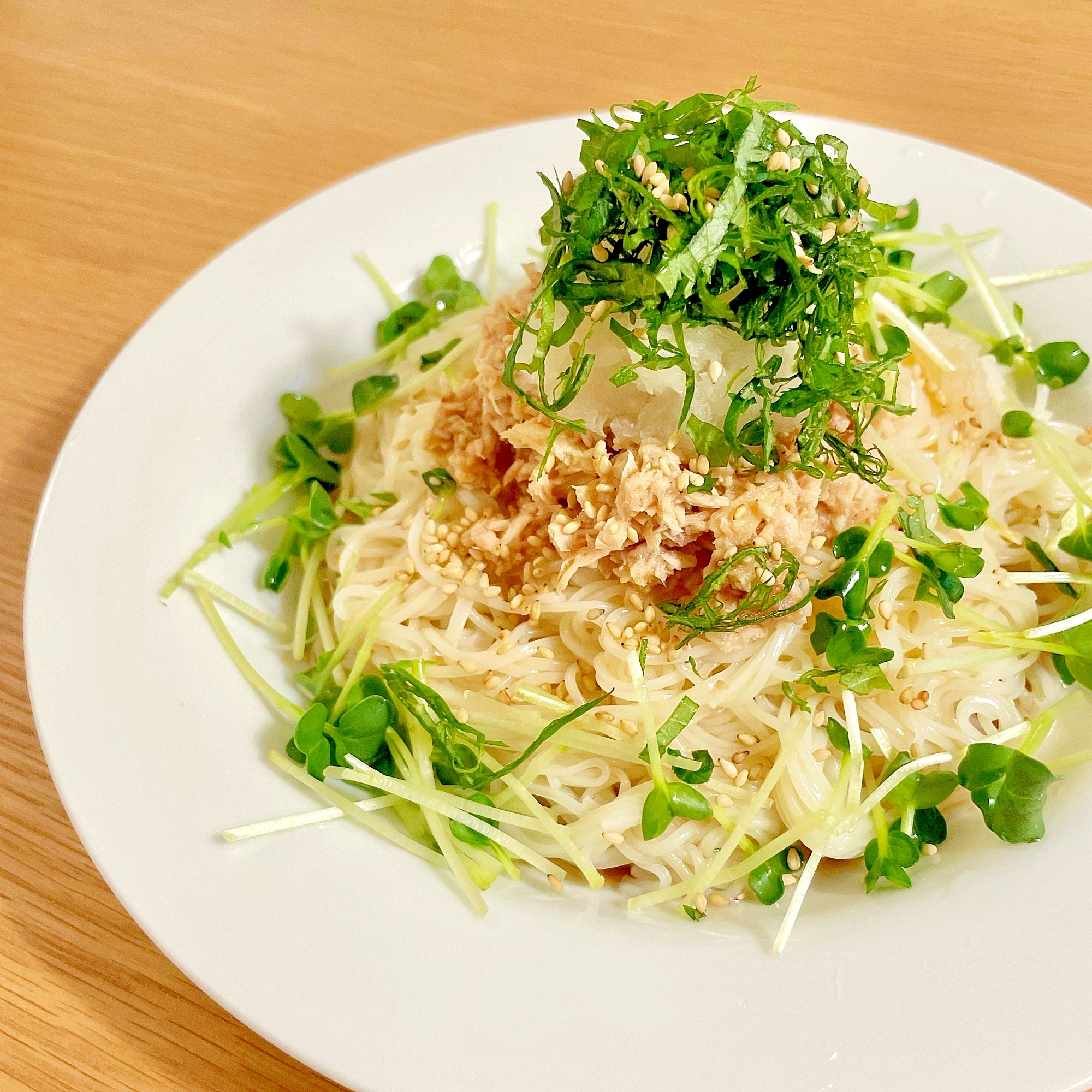 ツナと大根おろしのぶっかけそうめん