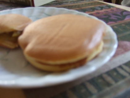 余った栗きんとんの餡の消費に、生地を参考にさせていただきました。
ふわふわ生地でとっても美味しかったです！
美味しい便利レシピをありがとうございます（＾＾）