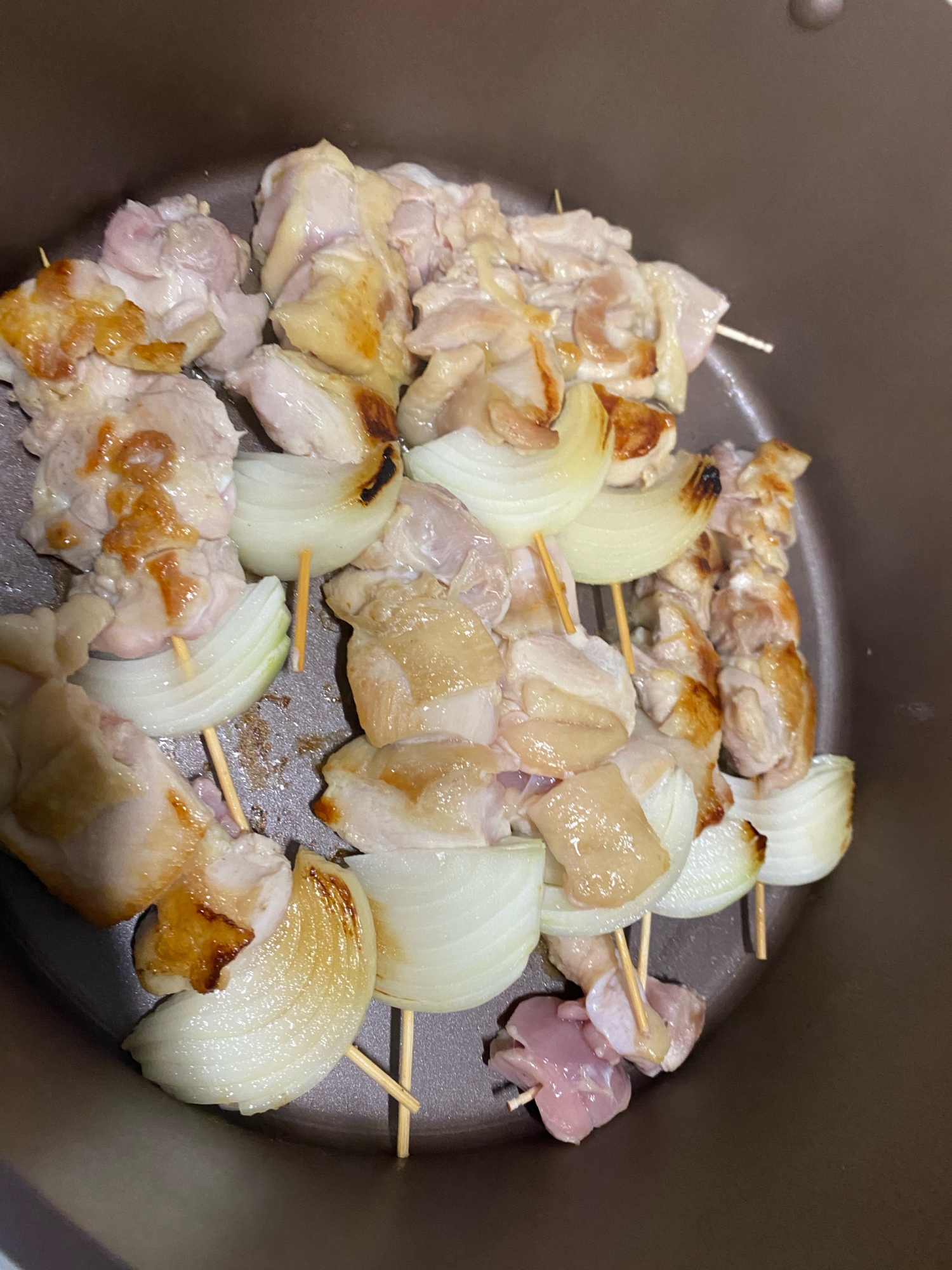 玉ねぎと鳥もも肉の焼き鳥 塩胡椒焼き レシピ 作り方 By Rママ 楽天レシピ 玉ねぎと鳥もも肉の焼き鳥 塩胡椒焼き レシピ 作り方 By Rママ 楽天レシピ