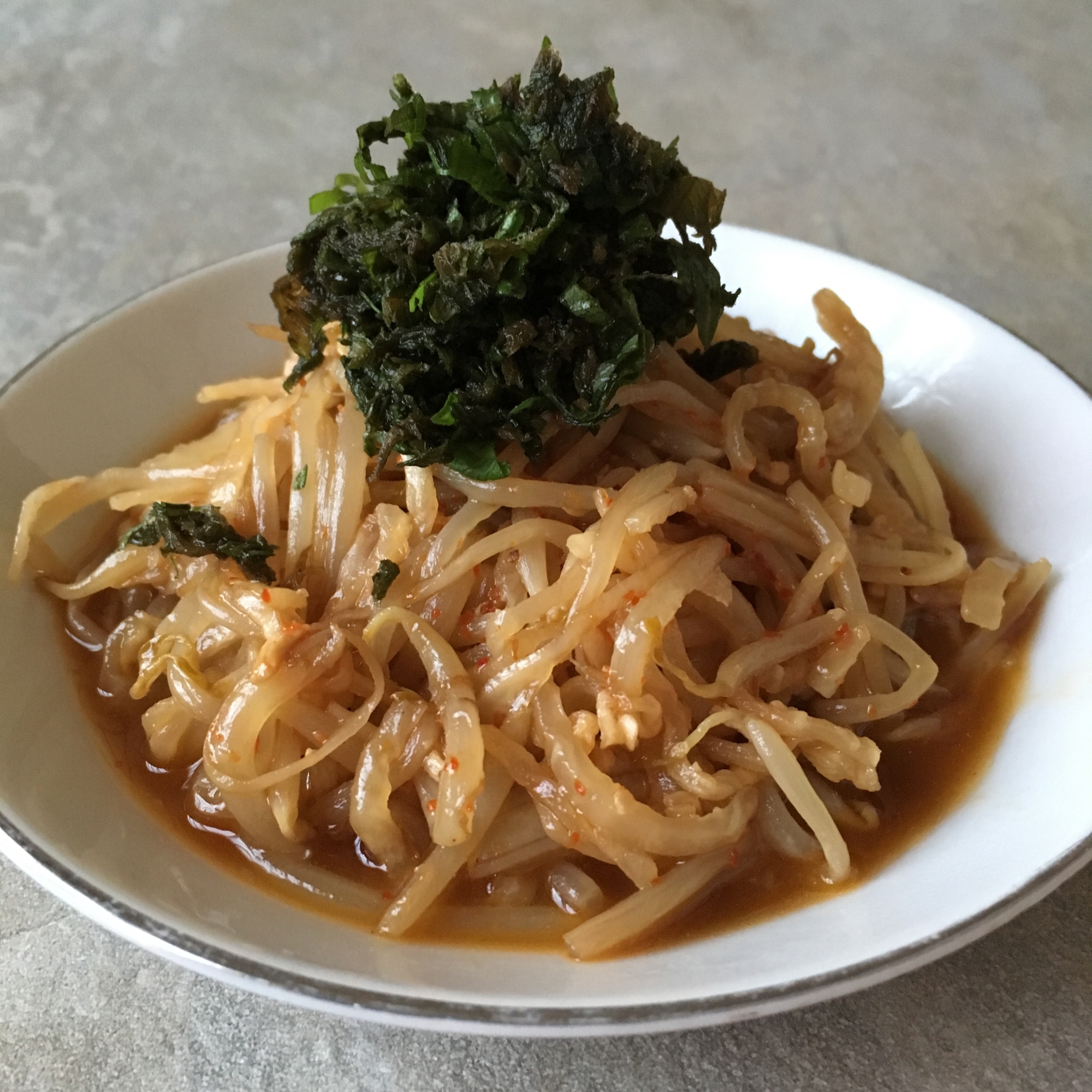 魚の煮付けの煮汁リメイク♪大根ともやしの煮付け♪