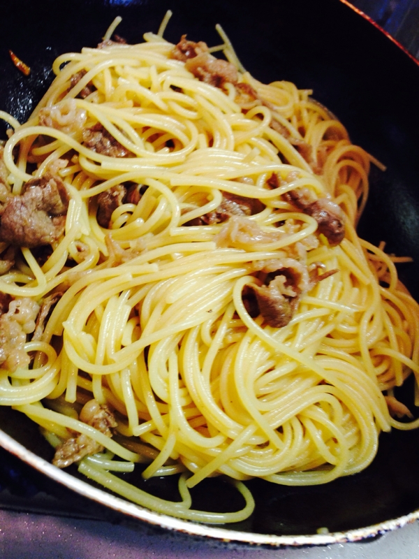 牛肉とネギの和風パスタ