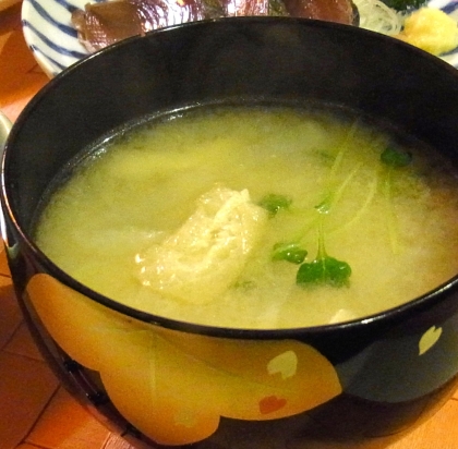 大根とカイワレ大根のお味噌汁