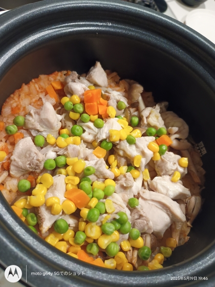 炊飯器でチキンライス！からの簡単オムライス♪