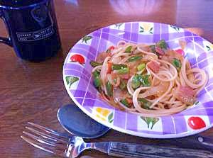 簡単に本格派☆厚切りベーコンとお野菜の和風パスタ♩