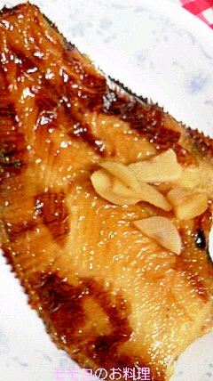 焼きカレイのニンニクたっぷり煮 レシピ 作り方 By 桃の香り 楽天レシピ 焼きカレイのニンニクたっぷり煮 レシピ 作り方 By 桃の香り 楽天レシピ