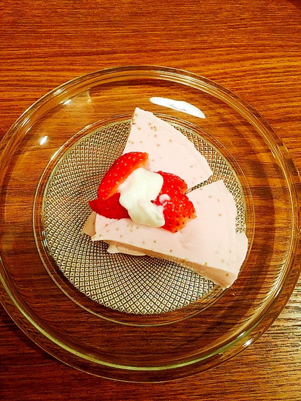 幼児食 砂糖不使用のヨーグルトとイチゴのゼリー レシピ 作り方 By みゅうしろ 楽天レシピ