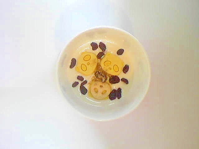 さくさくぱんだとレーズンのヨーグルト 1 レシピ 作り方 By Aytmm 楽天レシピ