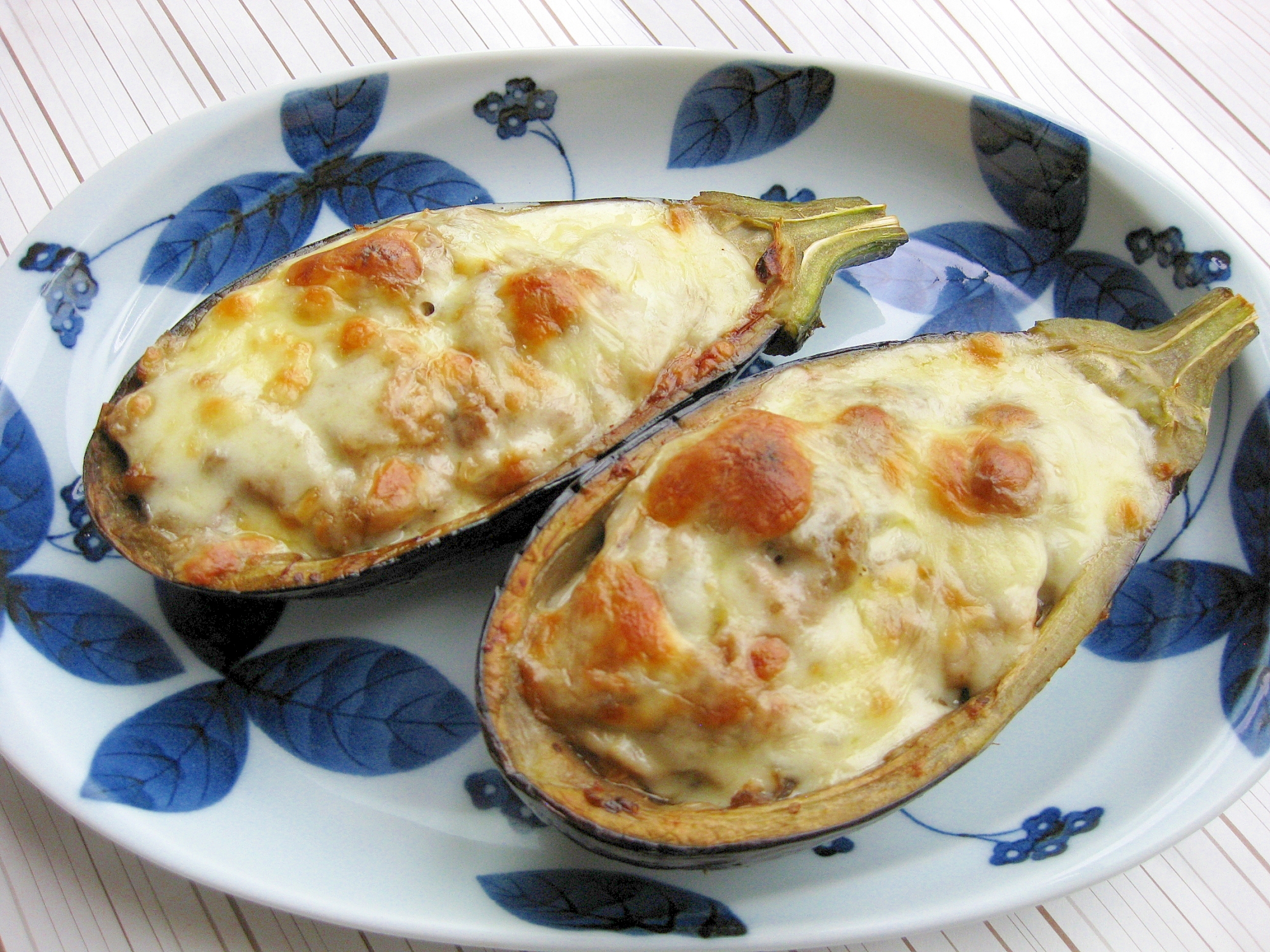 チーズがとろ り 米茄子のツナ味噌グラタン レシピ 作り方 By れいちゃっ 楽天レシピ