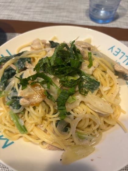 超簡単！ほうれん草とチーズのクリームパスタ(^^)