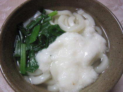 とろろたっぷり♪鍋焼きうどん