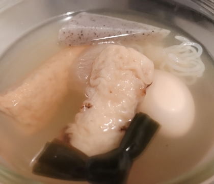 おでん(三角揚げ・大根・玉ねぎ揚げ)