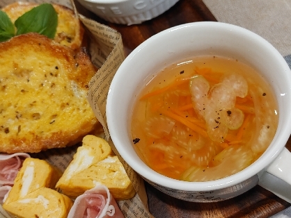 あけぼのマジックさん〜
おはようございます
昨日の朝食にこちらを参考に♬
セロリの香りよいですね〜
ごちそうさまです！