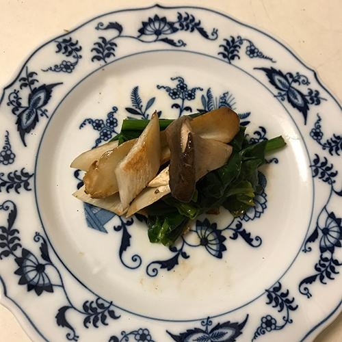 エリンギとほうれん草のソテー