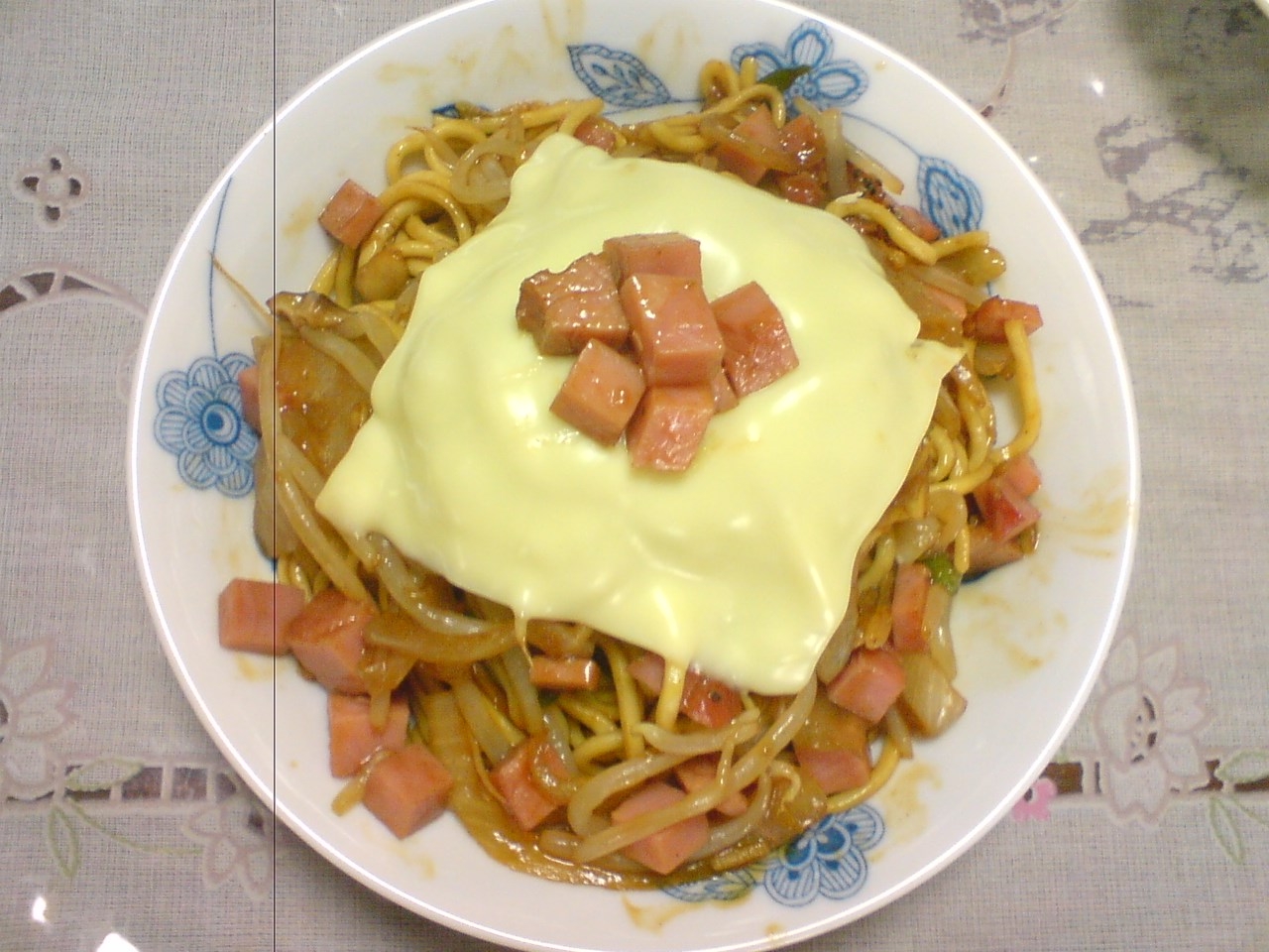 焼豚チーズ焼きそば レシピ 作り方 By 桐葉かえで 楽天レシピ