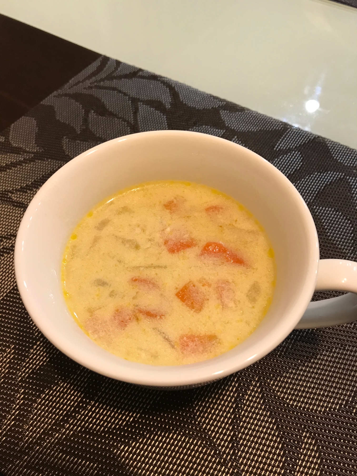 隠し味で濃厚なクラムチャウダー（ルー不要）