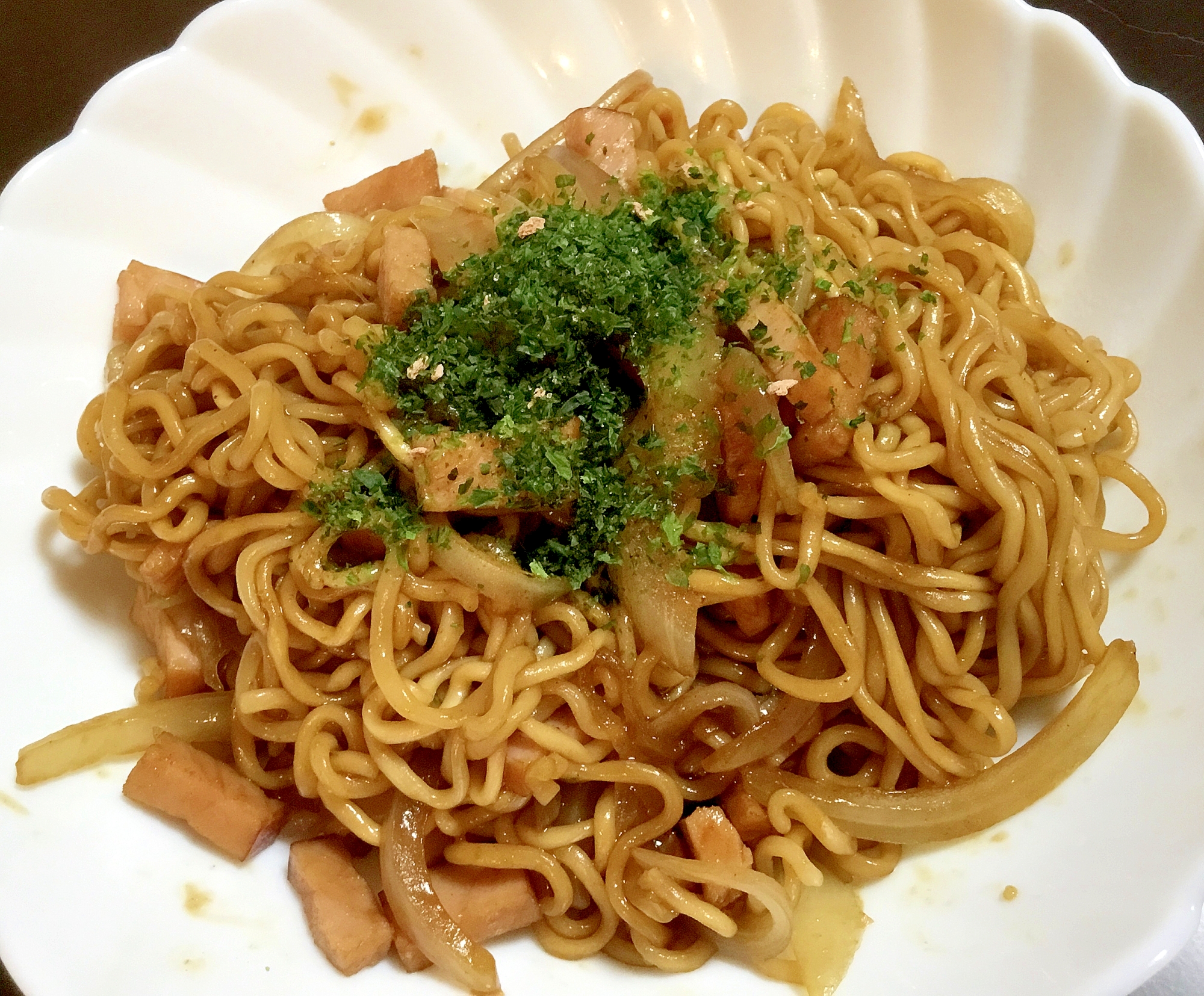ホットプレートで玉ねぎとハムの焼きそば レシピ 作り方 By まゆぱとら 楽天レシピ ホットプレートで玉ねぎとハムの焼きそば レシピ 作り方 By まゆぱとら 楽天レシピ